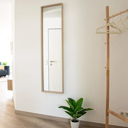 Base Business And Family, 2bedrooms And Workspace Linz